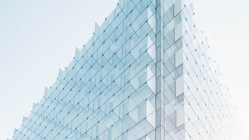 Building exterior facade glazing